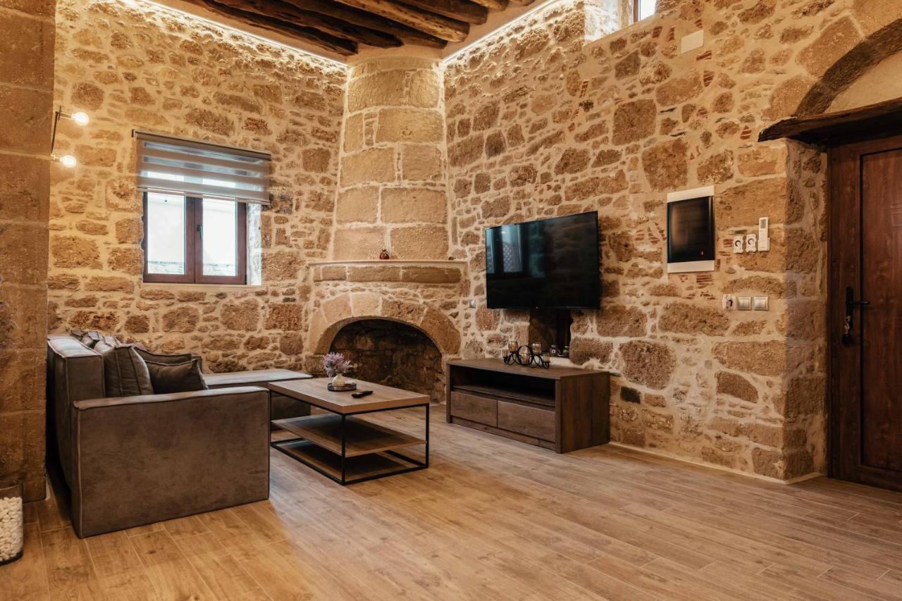 Villa Anaflo Haraki Esterno foto