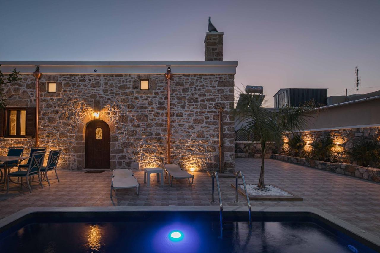 Villa Anaflo Haraki Esterno foto